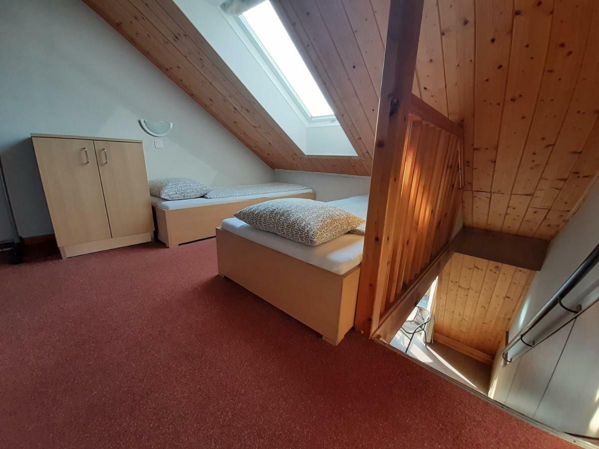 Familia Apartmanhaz Keszthely Eksteriør bilde
